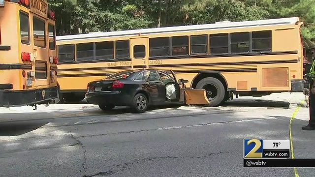 1 in critical after crash involving school bus in DeKalb | WSB-TV