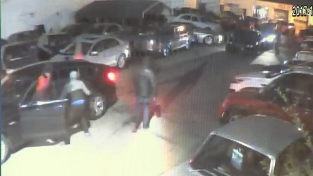 Group caught on camera stealing high-end cars from dealership | WSB-TV